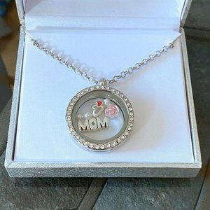 Silver Expressions Mom Locket Pendant